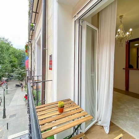 New Lavapies Spacious Flat, 2 Bedrooms And 2 Balconies มาดริด ภายนอก รูปภาพ