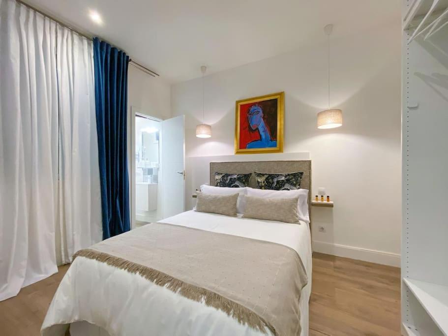 New Lavapies Spacious Flat, 2 Bedrooms And 2 Balconies มาดริด ภายนอก รูปภาพ